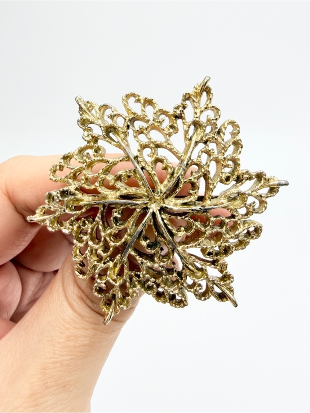 Vintage Gerry’s Gold Tone Snowflake Filigree Brooch Pin